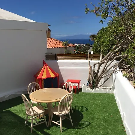 Cosy Las Americas Nyaraló